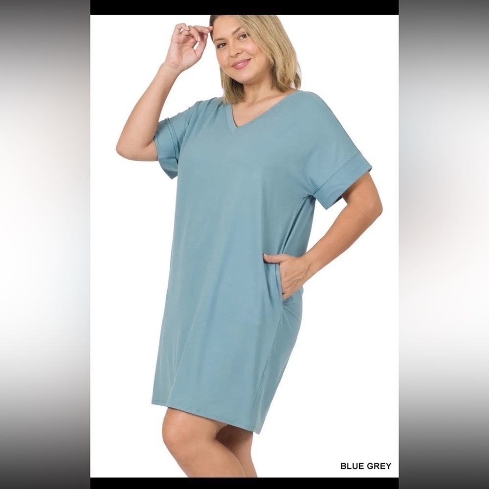 Zenana Plus Size Rolled Short Sleeve V-neck Mini Dress, Blue/ Grey